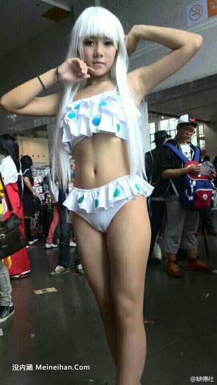凹凸骆驼趾高清图片：女人骆驼趾高清图片 馒头鲍艺术图片欣赏(点击浏览下一张趣图)