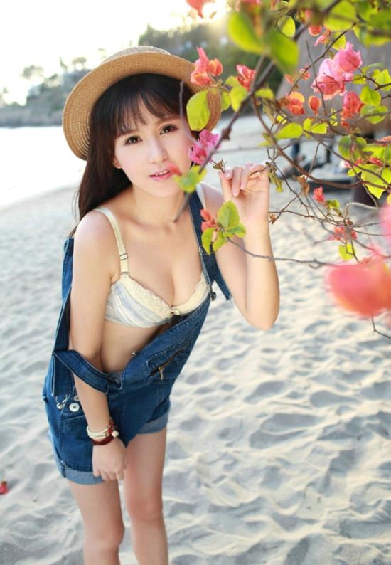 e罩杯的胸围是多大图片：e乳房有多大图片(点击浏览下一张趣图)
