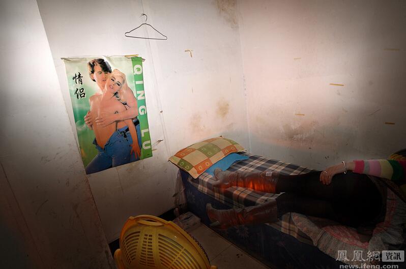 小姐20元一次白菜价：一元摸一次视频(3)(点击浏览下一张趣图)