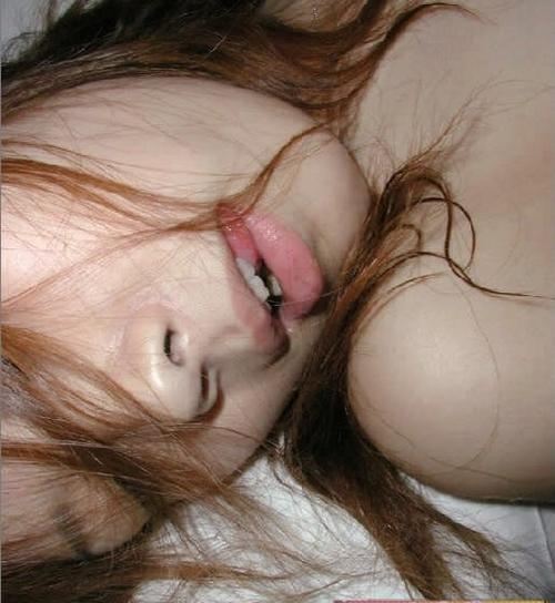 女人高潮喷水过程：女人性高朝潮好幸福 女人性高朝潮有哪几种(2)(点击浏览下一张趣图)