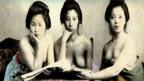 二战收缴慰安妇图片：慰安妇是怎么躺着的啊 慰安妇怀孕怎么处理(点击浏览下一张趣图)