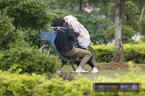 男女在干下三滥的图片：男女最新啪啪图片大全(4)(点击浏览下一张趣图)
