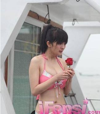 杨幂和杨颖的裸体图片!：最大胆后艺术观阴(2)(点击浏览下一张趣图)