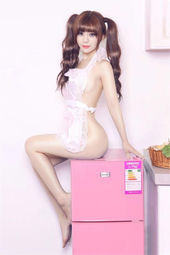 张百河裸体图片：裸体图片女星mp4(4)(点击浏览下一张趣图)