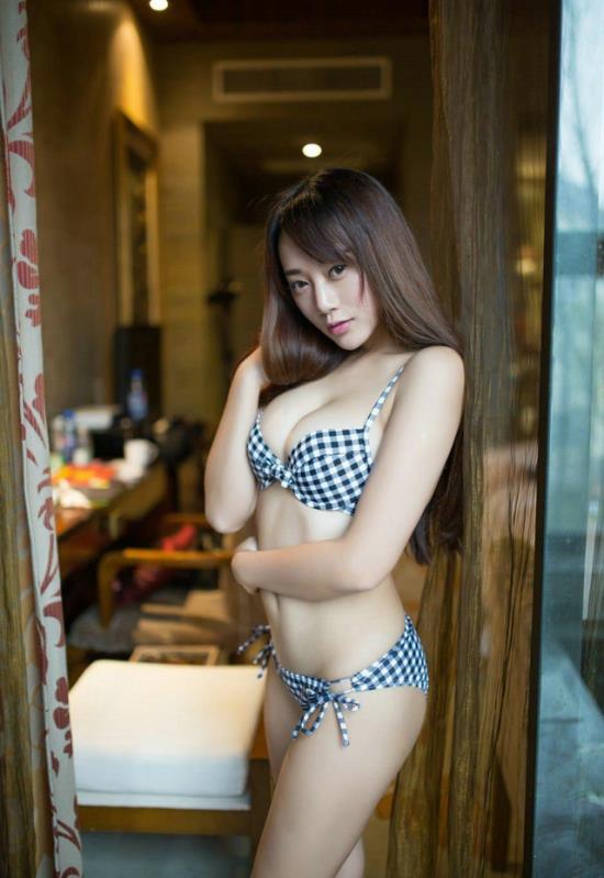 初中好紧好骚嫩妹12p：骚表姨10p(2)(点击浏览下一张趣图)