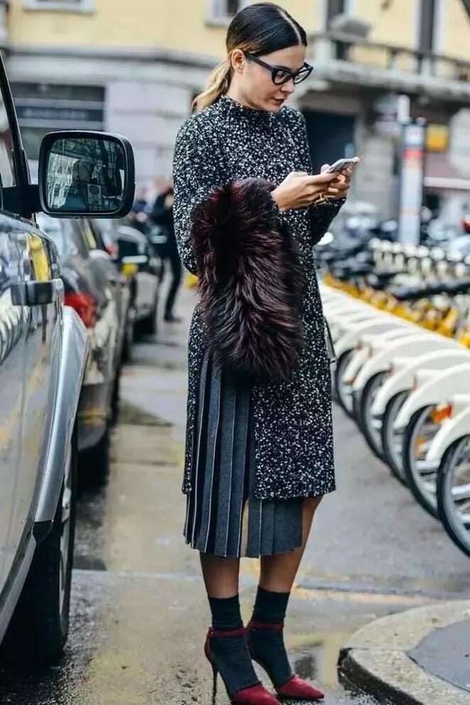 会穿衣服的女人，穿衣服很有品味的女人(8)(点击浏览下一张趣图)