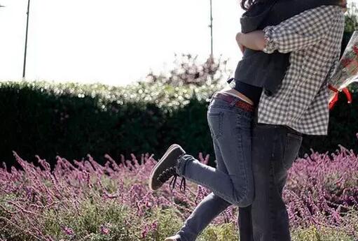 男人出轨女人出轨区别，出轨离婚的女人难回家(点击浏览下一张趣图)