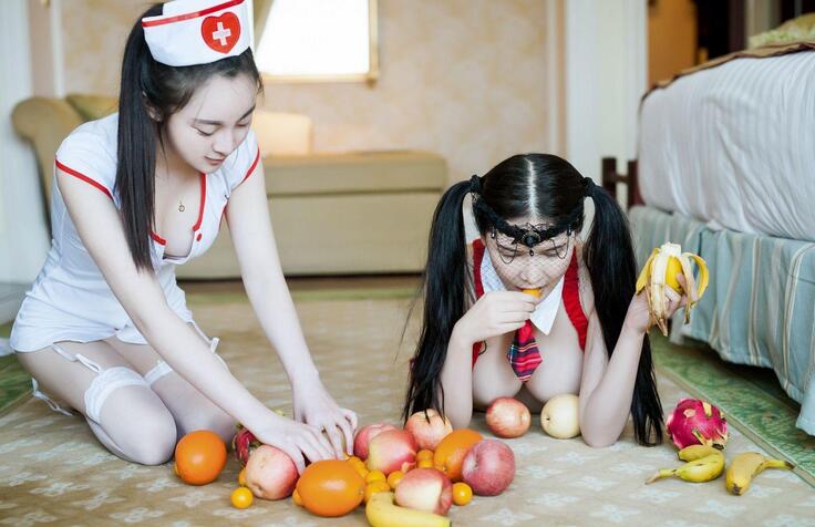 李丽莎顾欣怡世界杯54p：李丽莎顾欣怡露欧洲杯(4)(点击浏览下一张趣图)