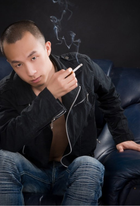 体育生自爆壮丁丁贴吧高中男生丁丁真实图片(点击浏览下一张趣图)
