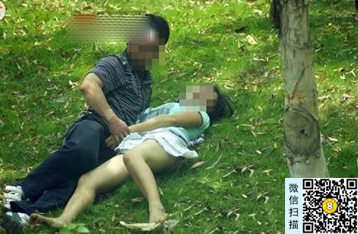 男女"屋角"野战视频：屋角野战视频被偷拍 真人版的野战视频(2)(点击浏览下一张趣图)