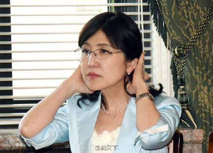 日本女防长稻田朋美：日本女防长av 日本女防长年轻照片(点击浏览下一张趣图)