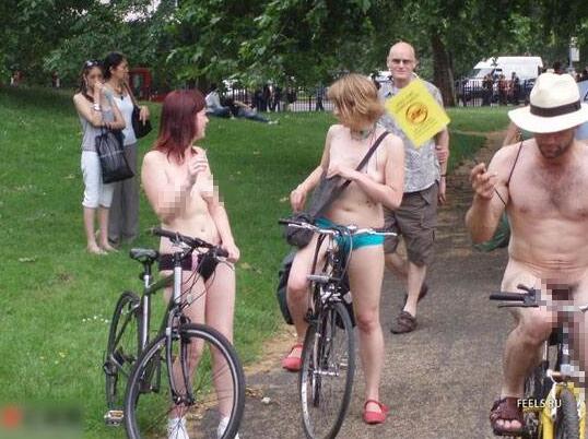 看看外国开放沙滩女人B：天体浴场性·交精选7 天体浴场小Y头裸体(6)(点击浏览下一张趣图)