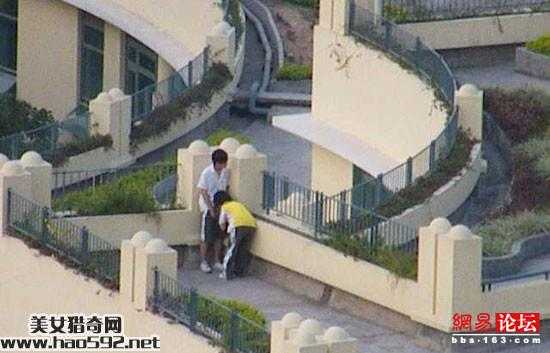 四川夫妻,野战视频：大妈火大爷打野战视频(点击浏览下一张趣图)