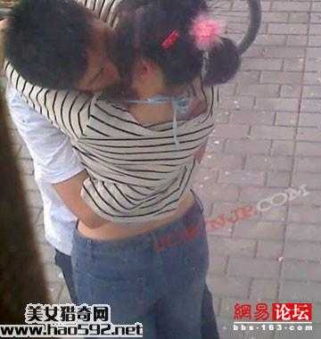 打野战哪些地方比较好 可以打野战的地方：晚上野战好刺激啊(4)(点击浏览下一张趣图)
