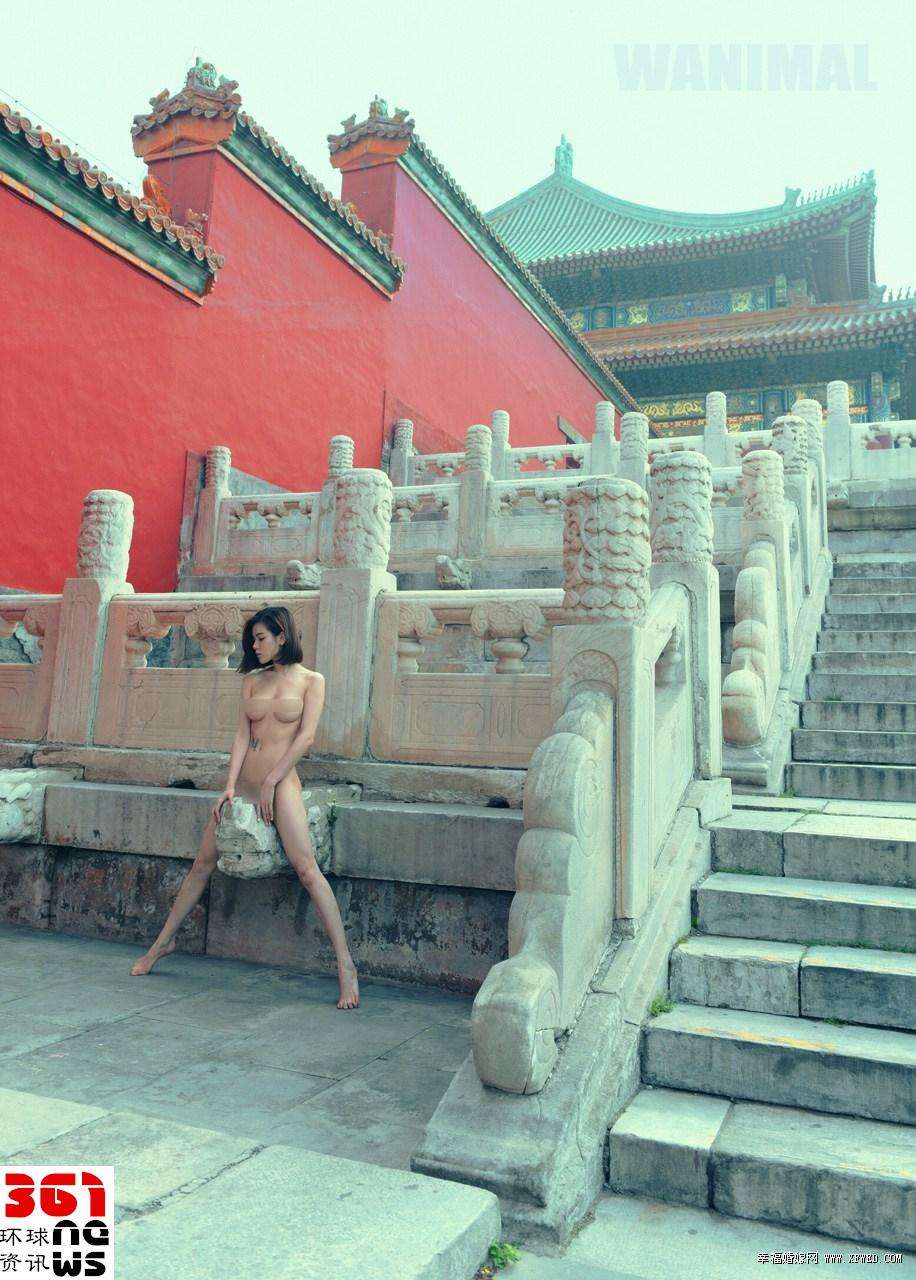 张玖玲纹身高清图片张玖玲裸体贴吧：wanimal长城张玖玲(点击浏览下一张趣图)
