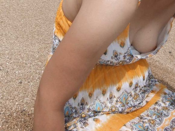 闯关女子落水走光露B：女子闯关廖慧敏无删减(5)(点击浏览下一张趣图)