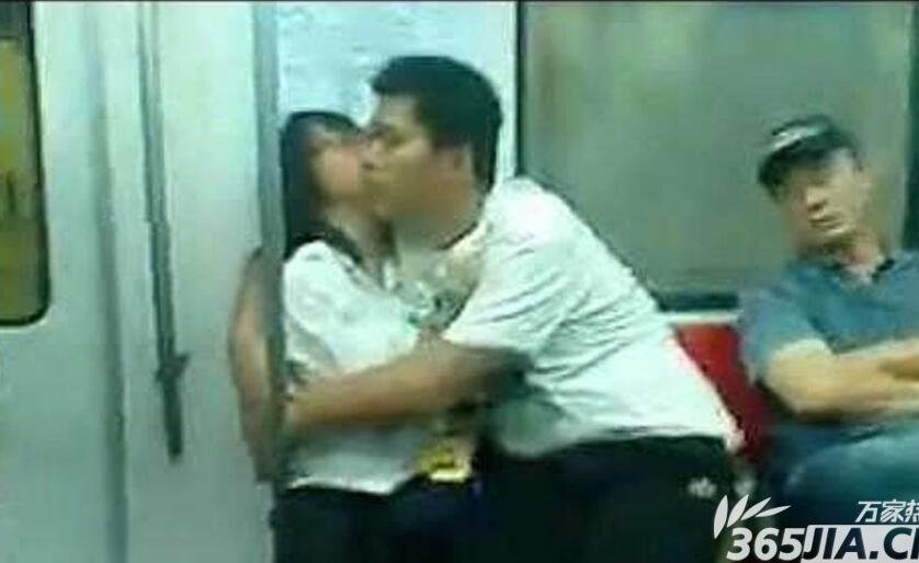 慈溪职高吃乳门百图解：慈溪职高吃奶门微拍(6)(点击浏览下一张趣图)