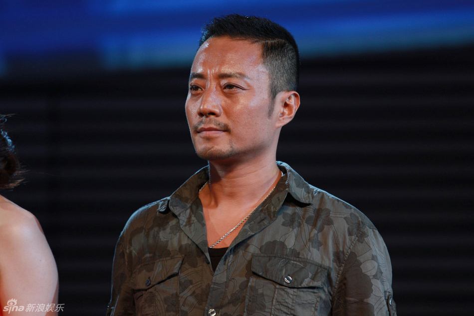 张涵予我爱的床戏 张涵予床戏硬照(3)(点击浏览下一张趣图)