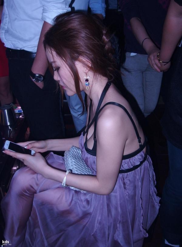 饥渴难耐良家妇女14p：40岁北京熟女18p(7)(点击浏览下一张趣图)
