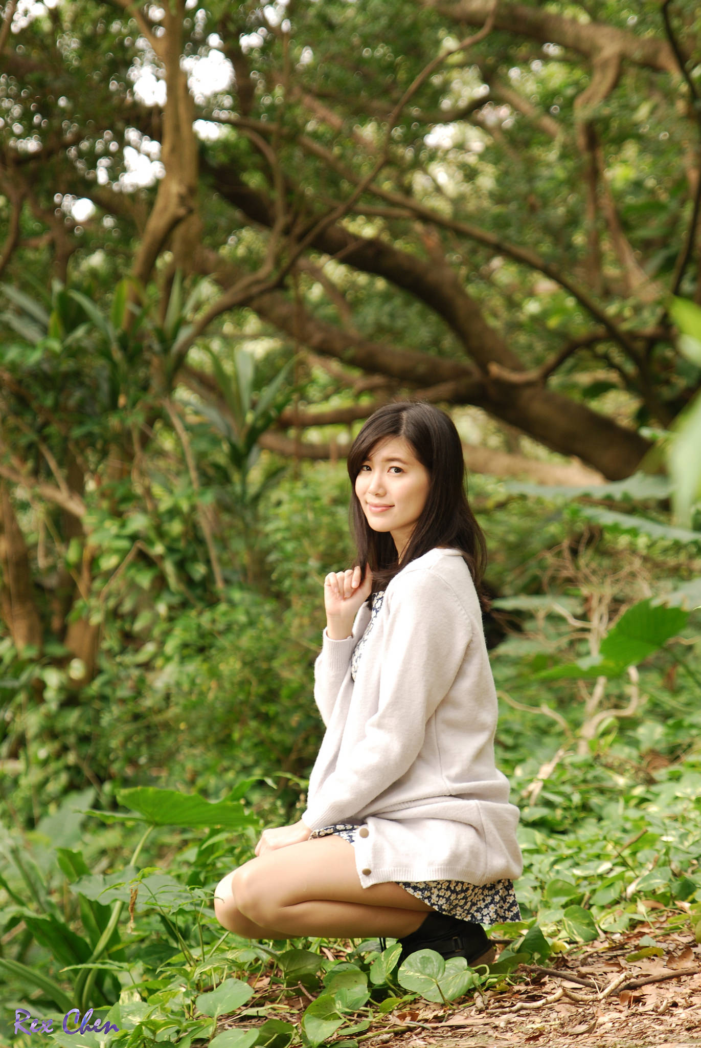 白屁股[11p]：我爱肥白妇女 看老肥熟女人微博图,片(点击浏览下一张趣图)