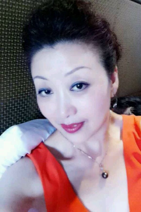 军母(完)作者不详：作者 不详邻居G奶阿姨 同学老婆(作者不详)(4)(点击浏览下一张趣图)