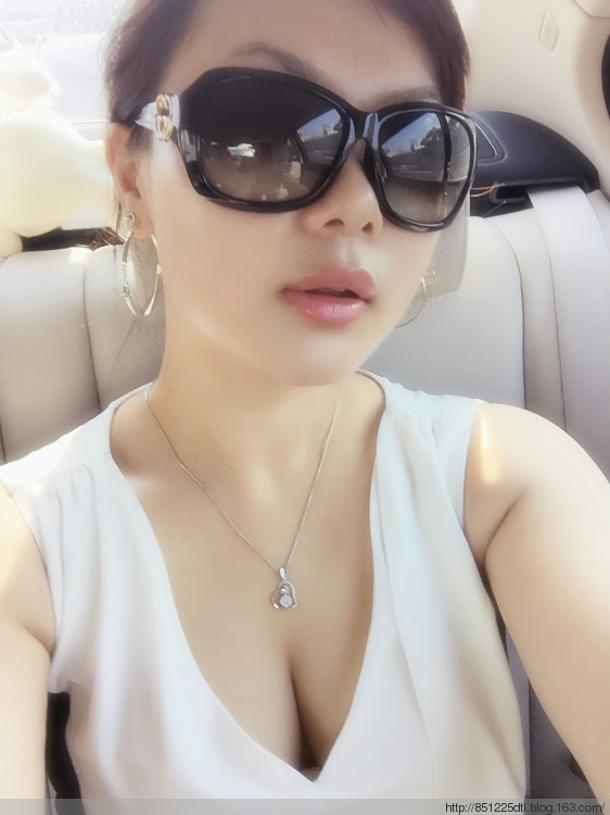 小说<<榆树湾情事>7：榆树湾情事李小柱 榆树湾情事1一39章在线(点击浏览下一张趣图)