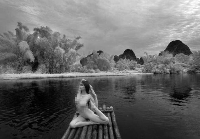 野外人体照片风景图片：山水精美人体(4)(点击浏览下一张趣图)