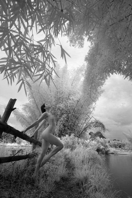 山水人体叶贤：风景与人体 西西裸体美女,,(点击浏览下一张趣图)
