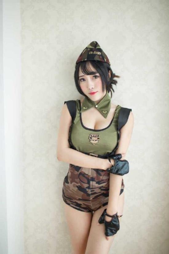 外国小女孩图片小萝莉：初中生小萝莉福利视频 萝莉无尺度(4)(点击浏览下一张趣图)