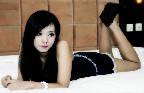 拆房内衣丝袜裤 捡到邻居内衣丝袜：搬家留下的内裤丝袜吧(5)(点击浏览下一张趣图)
