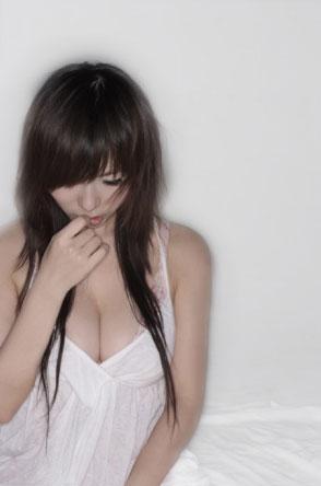 网络红人王紫娇 大胸美女王紫娇：王紫娇图片(5)(点击浏览下一张趣图)