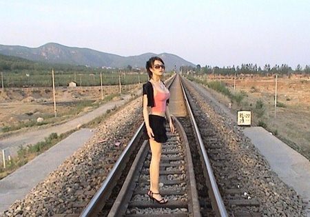 大胸美女王紫娇：美女的胸大又(6)(点击浏览下一张趣图)