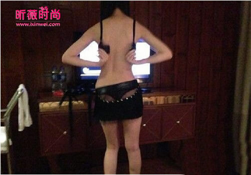 天上人间一鸡四吃玩法：两个洞一起插哦!好刺激(3)(点击浏览下一张趣图)