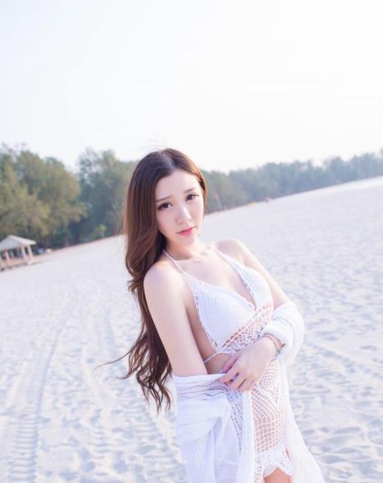 日本女人下体阴唇大开人休艺术：日本美女全祼体图片(5)(点击浏览下一张趣图)