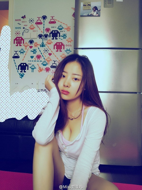 花椒女主播磁力链接：花椒私密直播磁力链接 女主播vip土豪磁力链接(6)(点击浏览下一张趣图)