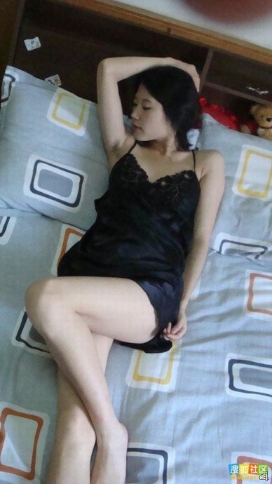 晒妈妈文胸贴吧把丝袜OL妈妈嫁给同学(5)(点击浏览下一张趣图)