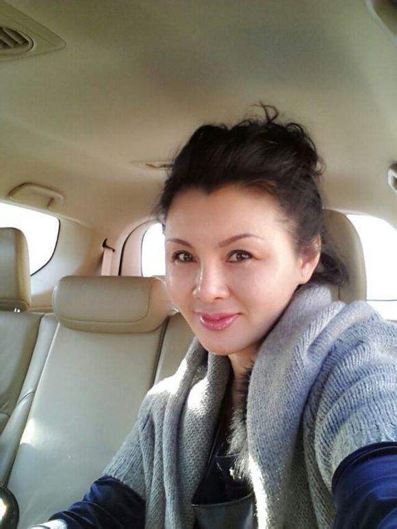  玩人家的老婆贴吧绝对真实老婆贴吧图集：朋友坐牢他老婆随便玩(7)(点击浏览下一张趣图)