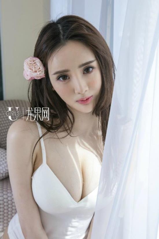 女性人体掰阴之最bt：16少女展阴艺术照- 见阴艺术(点击浏览下一张趣图)