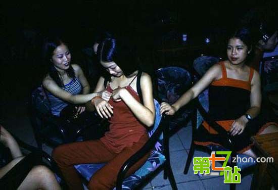 女技师全身油压的经历 spa女技师可以做不：spa 女技师 口述(3)(点击浏览下一张趣图)