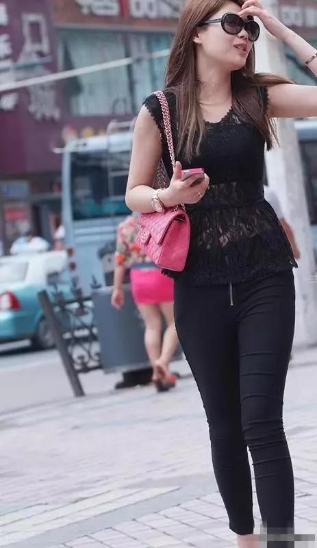 女人的阴性毛看相图解：女人的阴性部真实图片(5)(点击浏览下一张趣图)