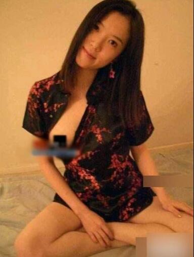 洗浴中心398套餐介绍：按摩店吹箫要多少钱 小姐工作服图片(点击浏览下一张趣图)