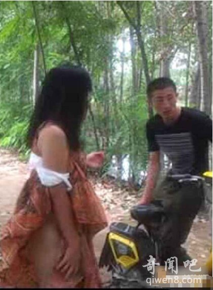 阳谷县电瓶车震图片：阳谷情侣电动车震视频 电动车车震竹林图片(3)(点击浏览下一张趣图)