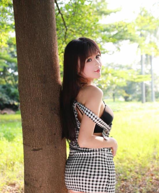 韩国sejin扒开 韩国无圣光木耳：makemodel sejin 福利(5)(点击浏览下一张趣图)