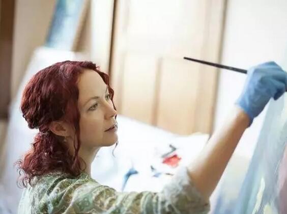 如何判断皮肤初老，女性的10个初老征兆(3)(点击浏览下一张趣图)