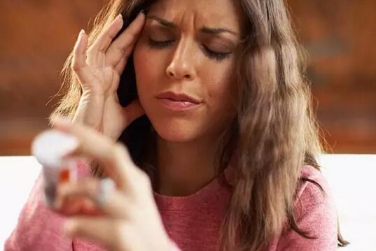 女人更年期综合症的表现及调理方法(点击浏览下一张趣图)
