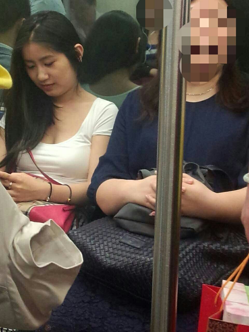 丰乳肥臀图片丰满极品：四十路丰乳肥臀的熟女(3)(点击浏览下一张趣图)