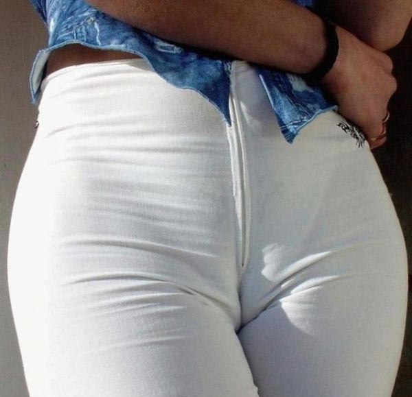 暴打中国美女裆部视频：女人裆部被虐视频大全(4)(点击浏览下一张趣图)