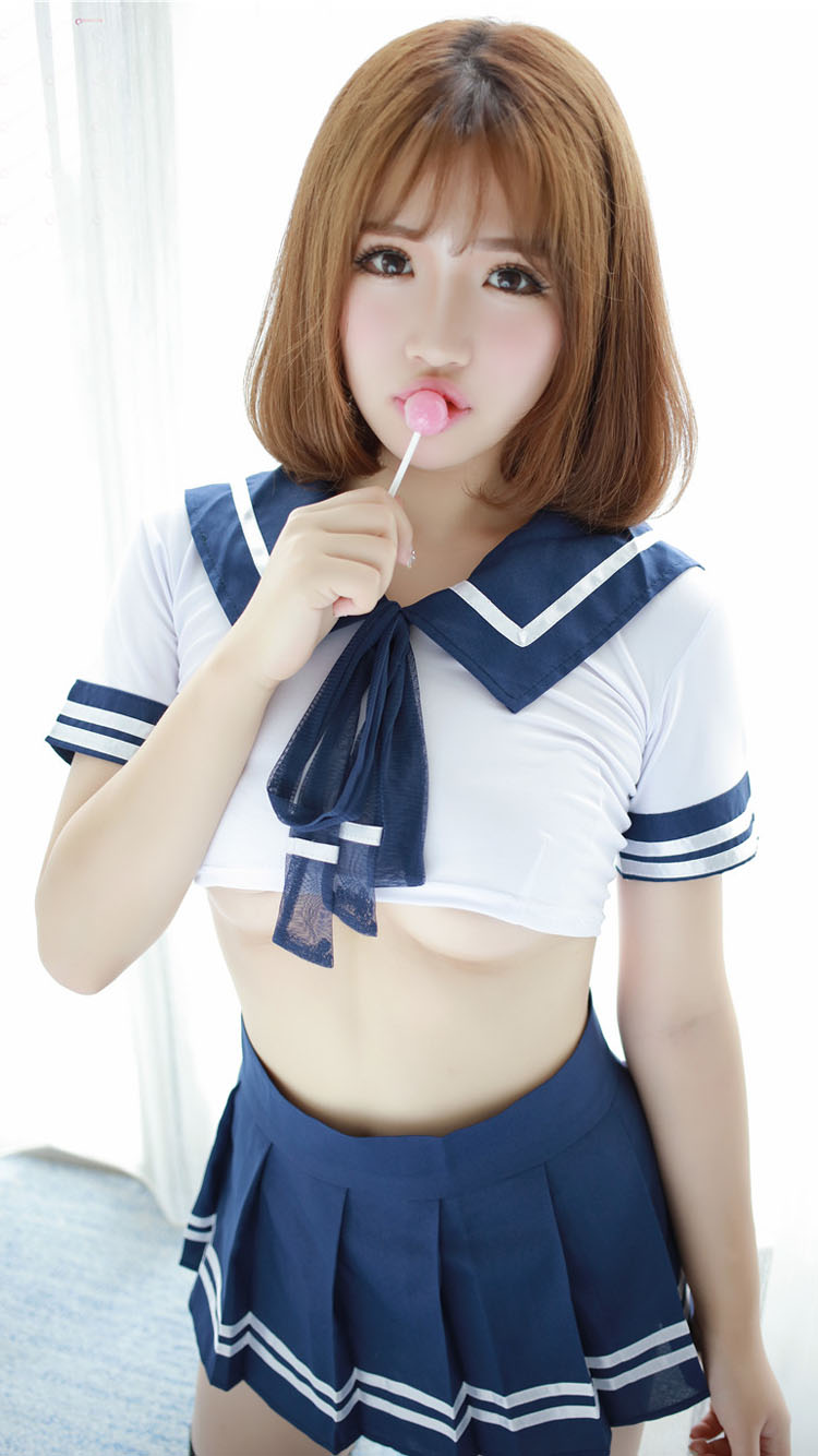 初一吊带内衣 - 百度：中学生女生的胸衣图片(点击浏览下一张趣图)