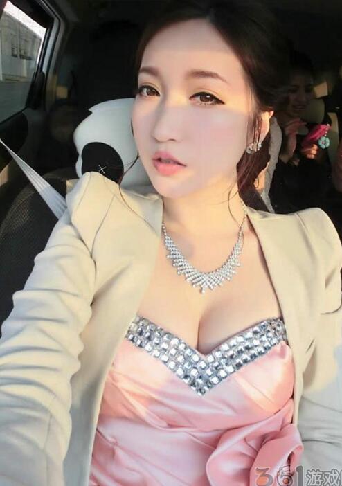 ´大学女生自慰：女生宿舍啊,啊,啊的叫(2)(点击浏览下一张趣图)