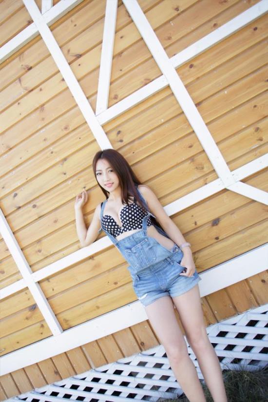 新曼娜回忆录父亲日女儿15章艳：新曼娜回忆录父亲日女儿(3)(点击浏览下一张趣图)